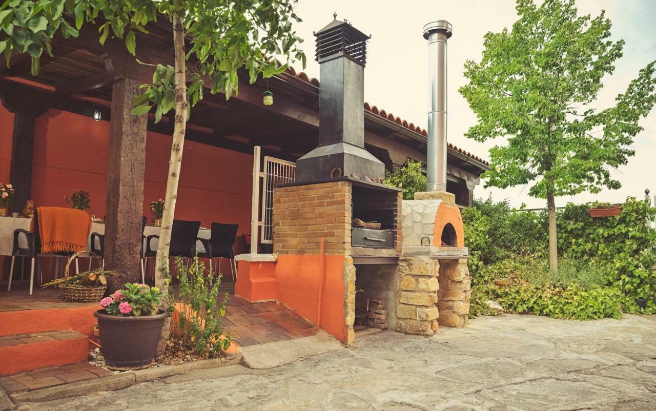 Apartamento 2 4/6 Pax Casa Rural El Sauce. A 2,5 Km De Cuenca Capital Ноалес Экстерьер фото