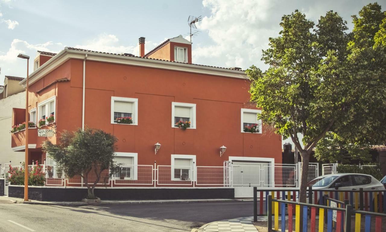 Apartamento 2 4/6 Pax Casa Rural El Sauce. A 2,5 Km De Cuenca Capital Ноалес Экстерьер фото