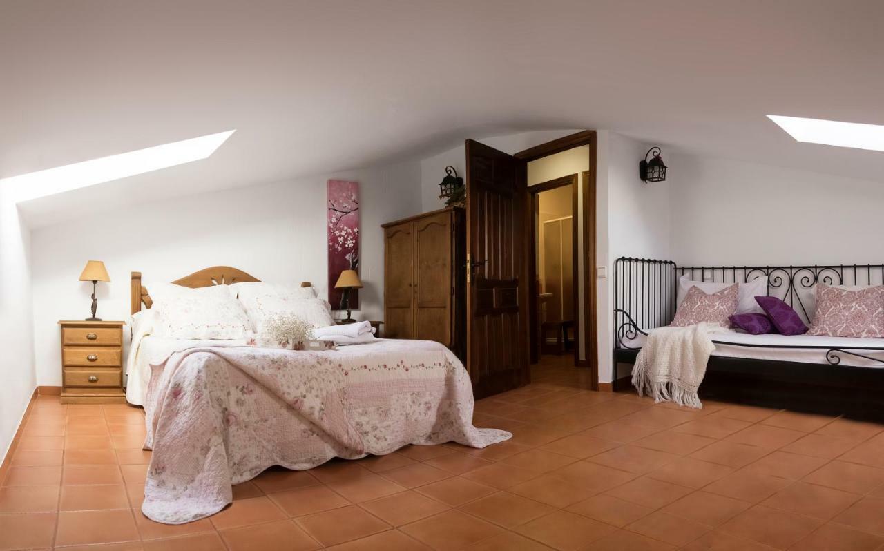 Apartamento 2 4/6 Pax Casa Rural El Sauce. A 2,5 Km De Cuenca Capital Ноалес Экстерьер фото