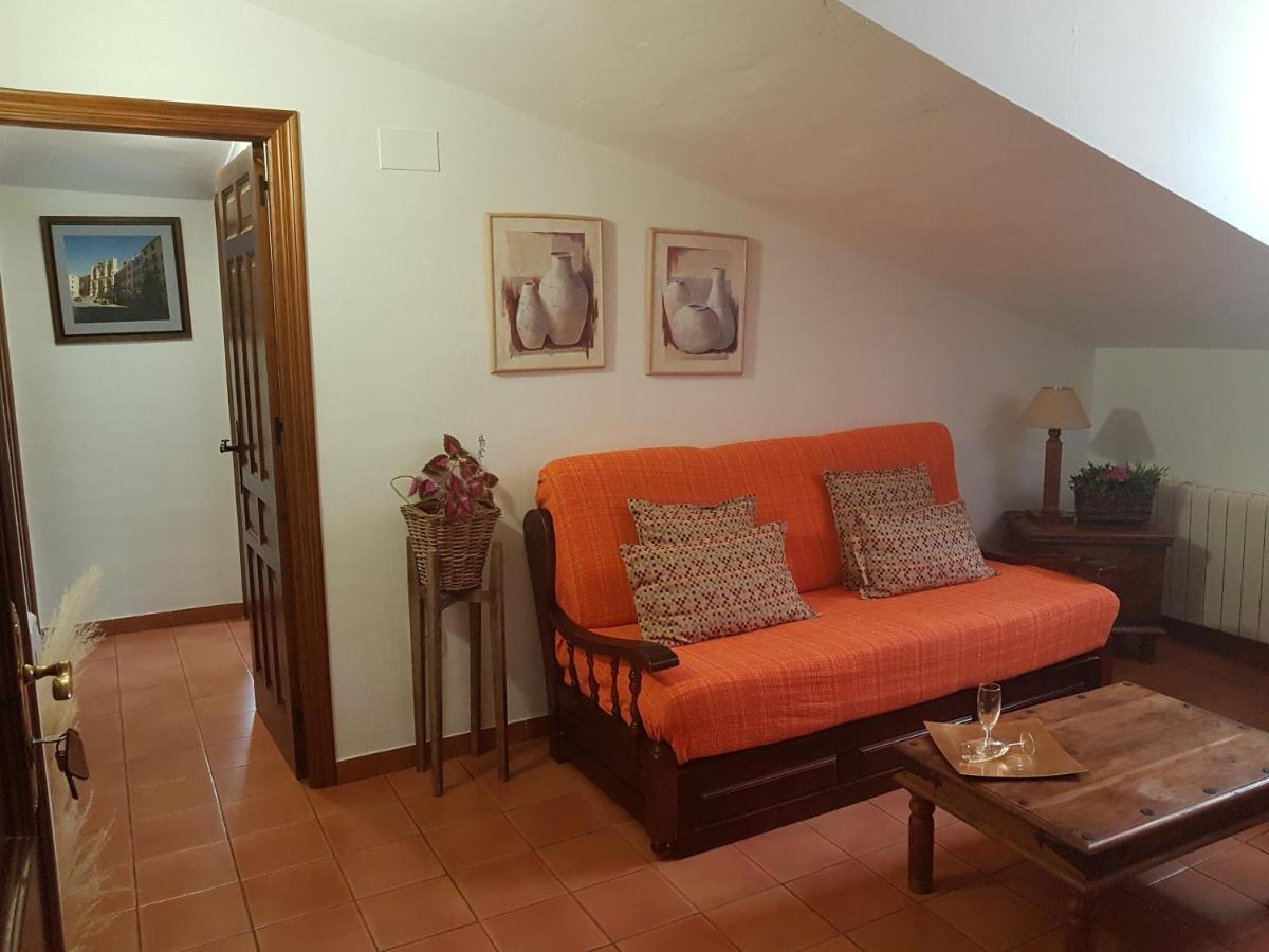 Apartamento 2 4/6 Pax Casa Rural El Sauce. A 2,5 Km De Cuenca Capital Ноалес Экстерьер фото