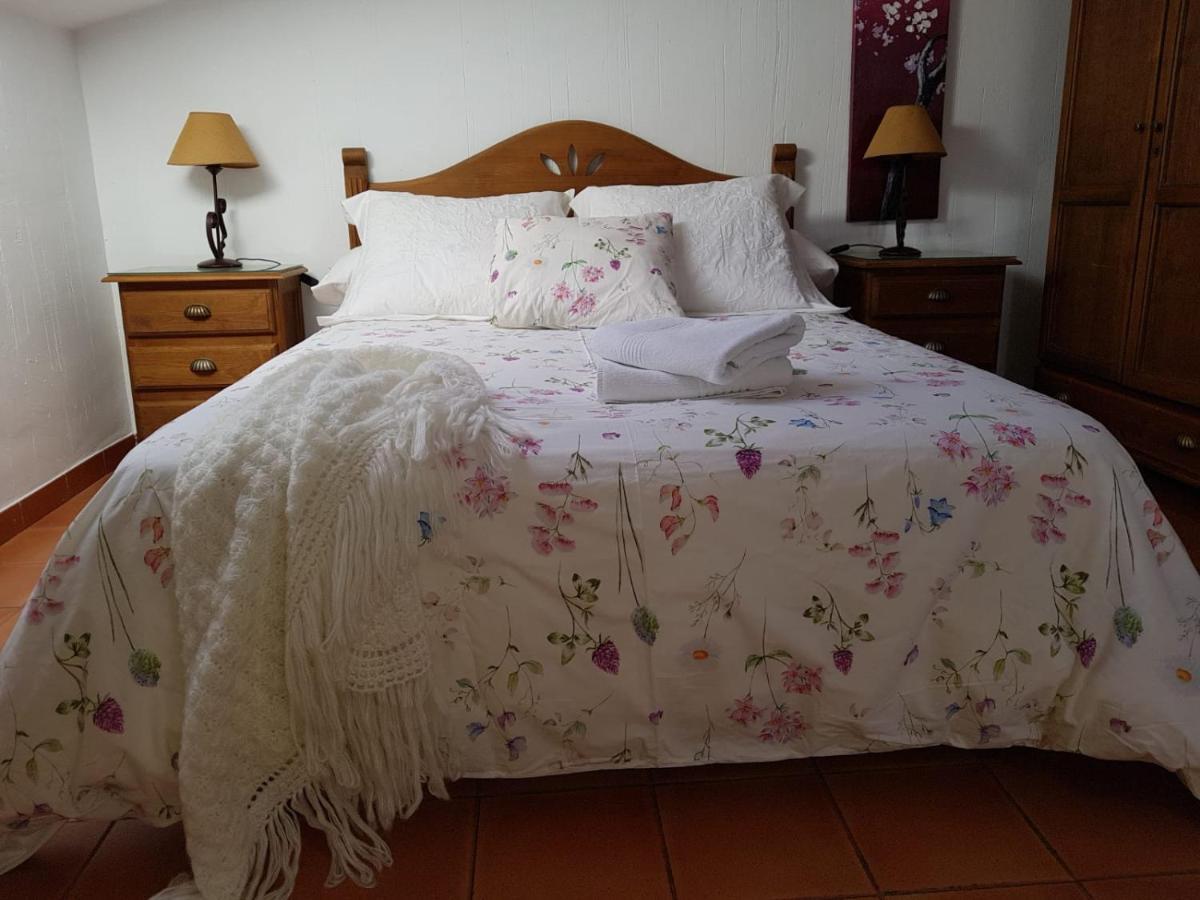 Apartamento 2 4/6 Pax Casa Rural El Sauce. A 2,5 Km De Cuenca Capital Ноалес Экстерьер фото